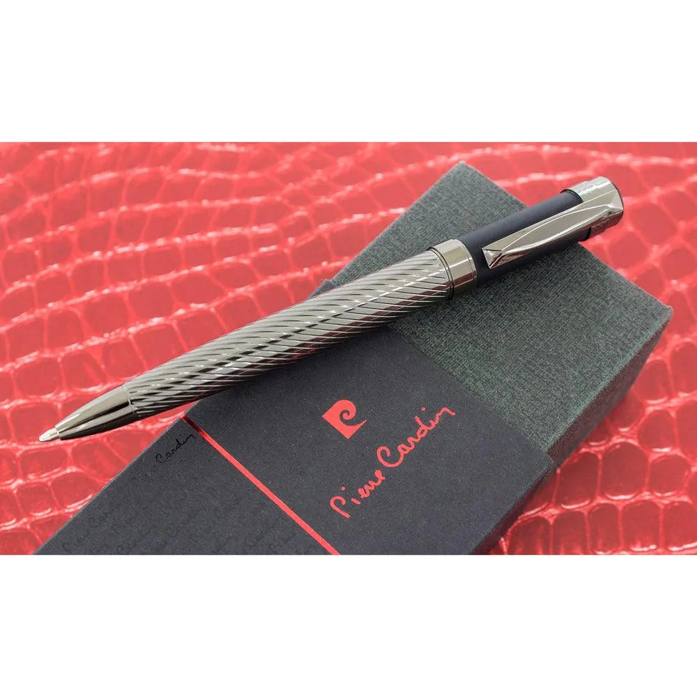 Penna a sfera Pierre Cardin nera color oro con cofanetto | - La t Penna a sfera Pierre Cardin nera color oro con cofanetto | - La t