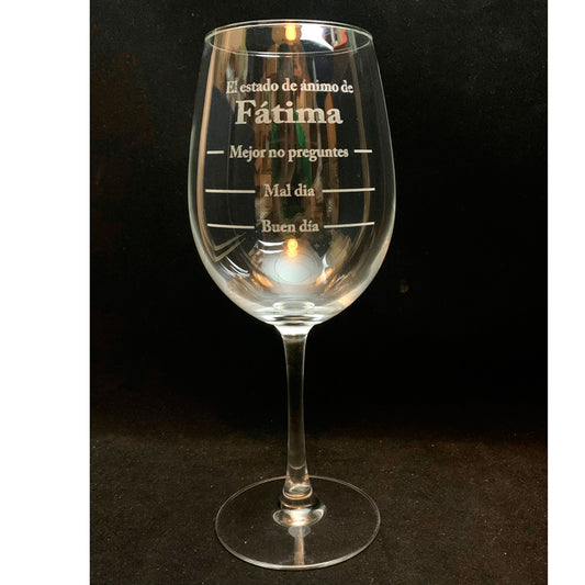 Personalized Wine Glass with name, text, drawing, logo, shield (580 cc)