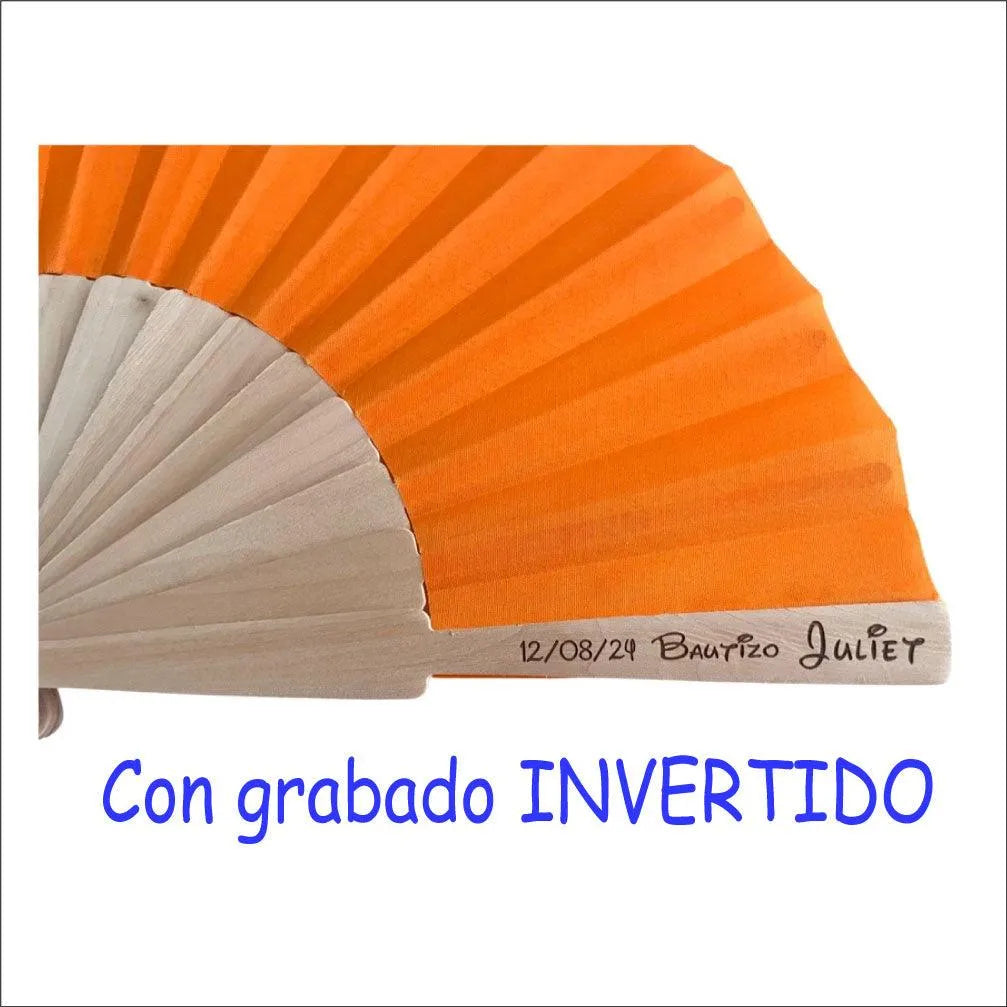 Abanicos personalizados con grabado invertido