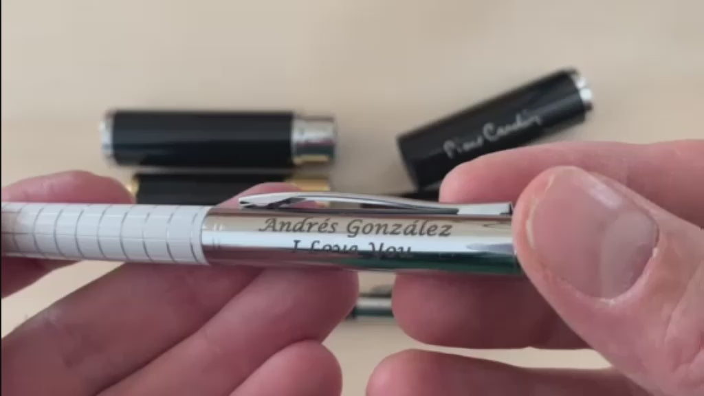 Bolígrafo scotland Personalizado Pierre Cardin | Colores que Reflejan tu Estilo