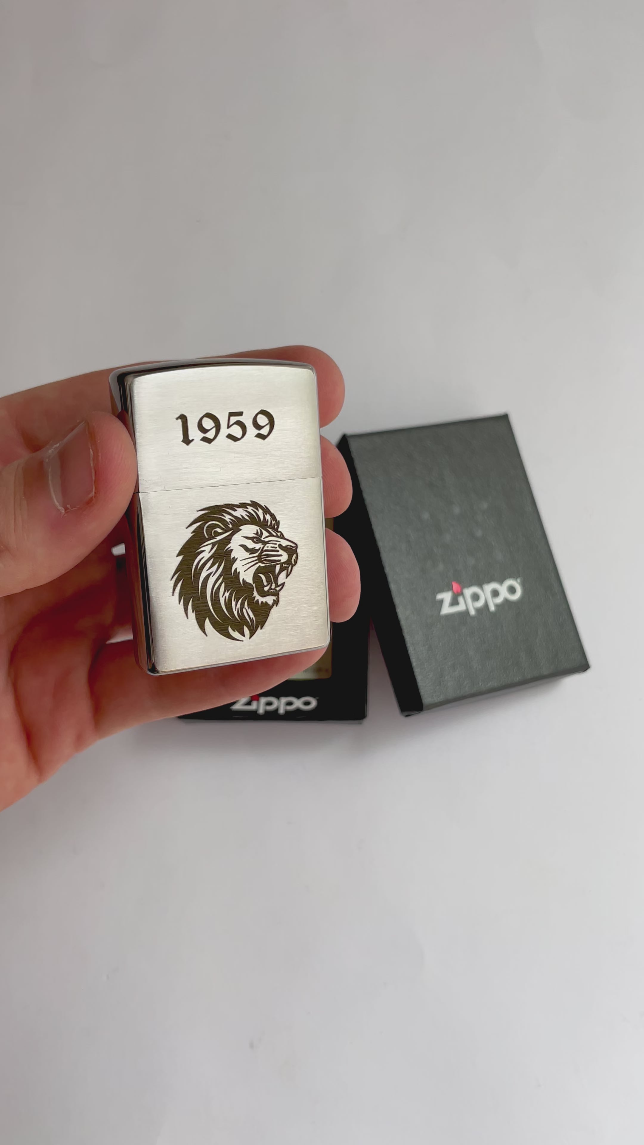 Encendedor Zippo Personalizado modelo Brushed Chrome en caja Zippo