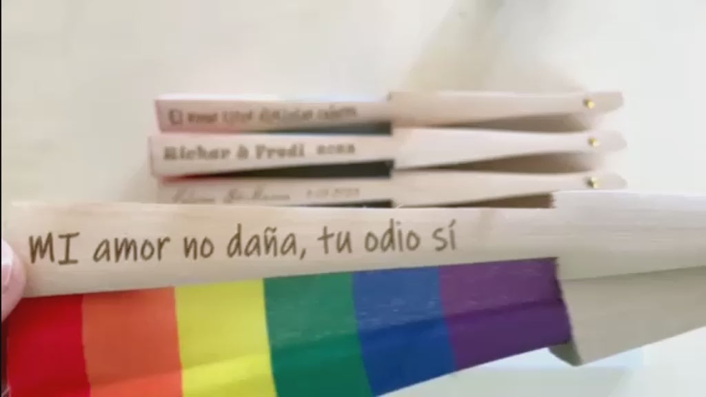 Abanicos Personalizados día del Orgullo LGTBIQ